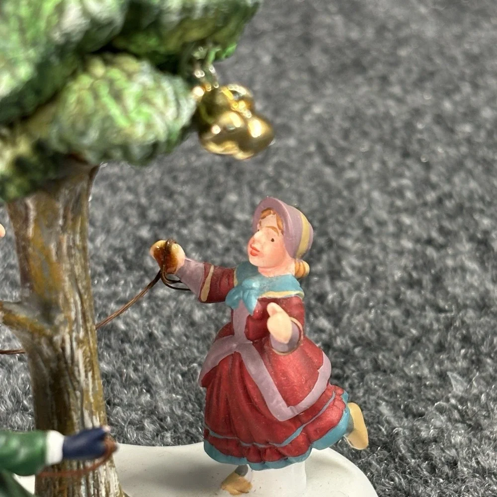 Department 56 Twelves Days of Dickens Village I Partridge In A Pear Tree 58351